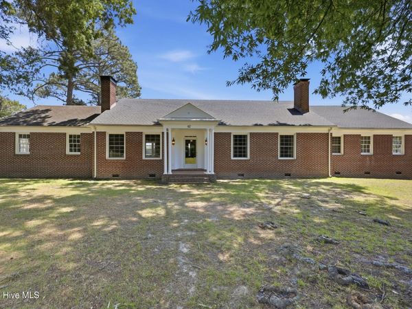 42 Nc Highway 32, Sunbury, NC 27979