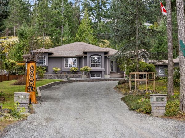 6645 Elm Rd , Lantzville, BC V0R 2H0