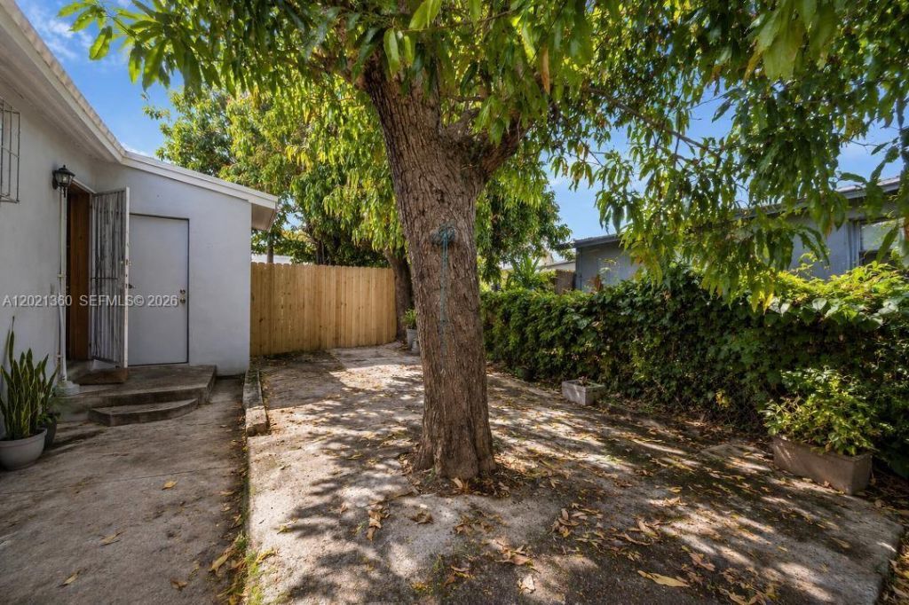 4099 NW 18 Ave , Unit 4099, Miami, FL 33142 Photo