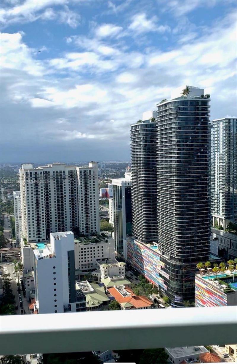 951 Brickell Ave , Unit 4009, Miami, FL 33131 Photo