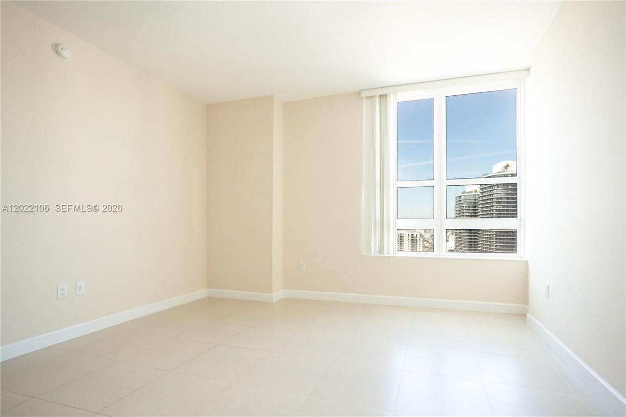 951 Brickell Ave , Unit 4009, Miami, FL 33131 Photo