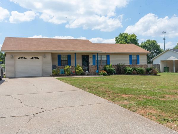1922 Beverly Ave, Muscle Shoals, AL 35661