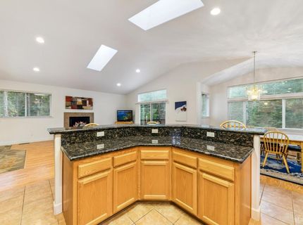 1761 13th Street, South Lake Tahoe, CA 96150 Photo