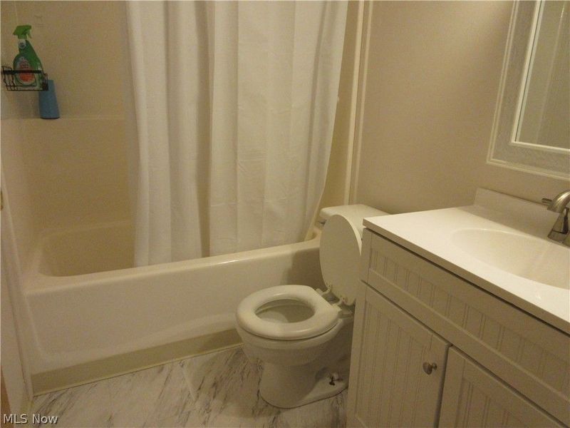 5232 Russel Road, Andover, OH 44003 Photo 13