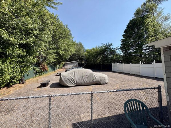 2910 Baisley ave , Bronx, NY 10461
