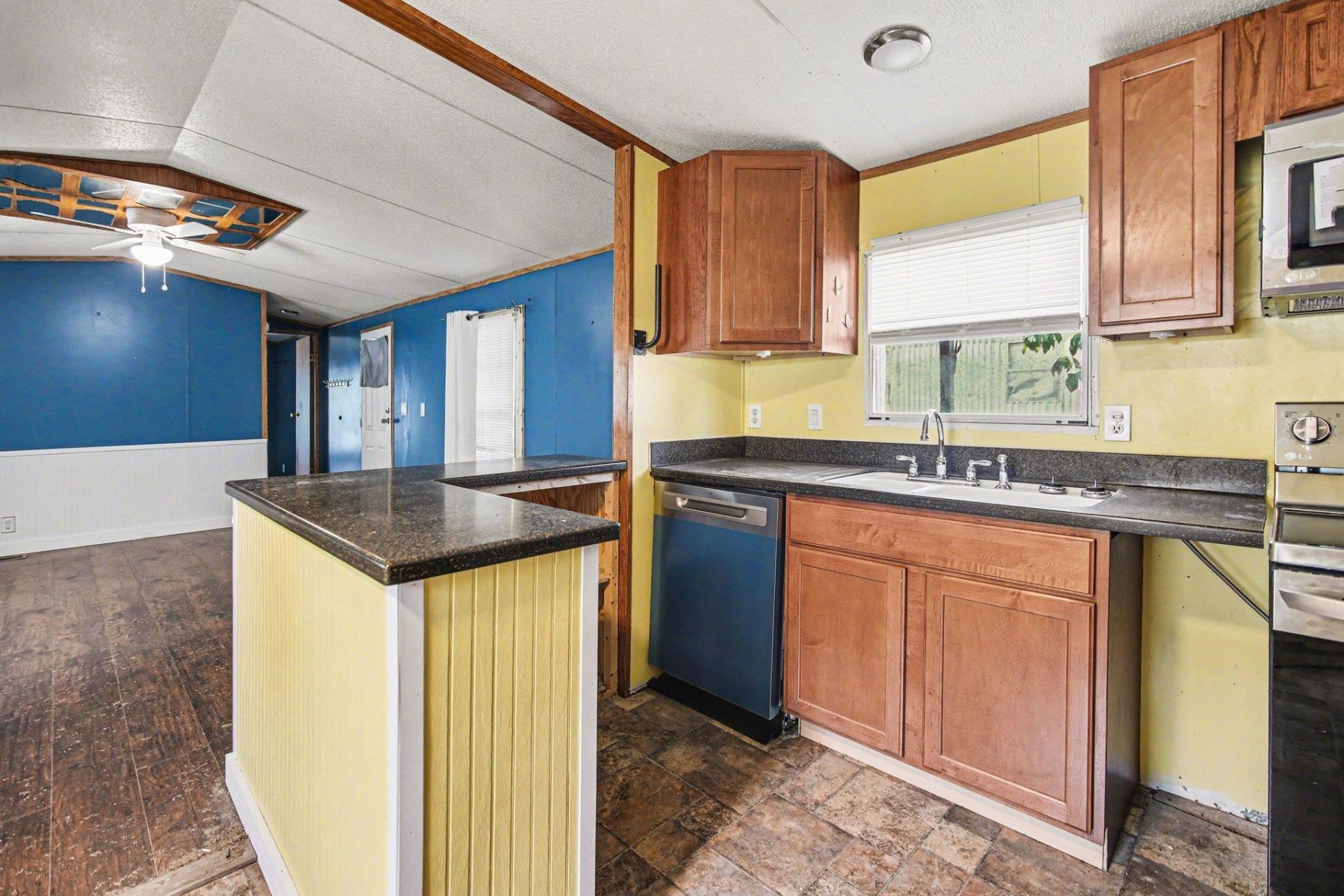 1512 Scorpio Ln.  Photo 8