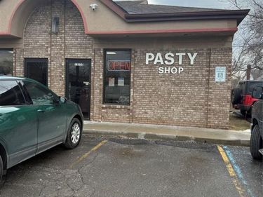 13255 NORTHLINE RD , Southgate, MI 48195