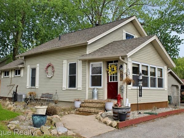 12 McColl Street, Yale, MI 48097