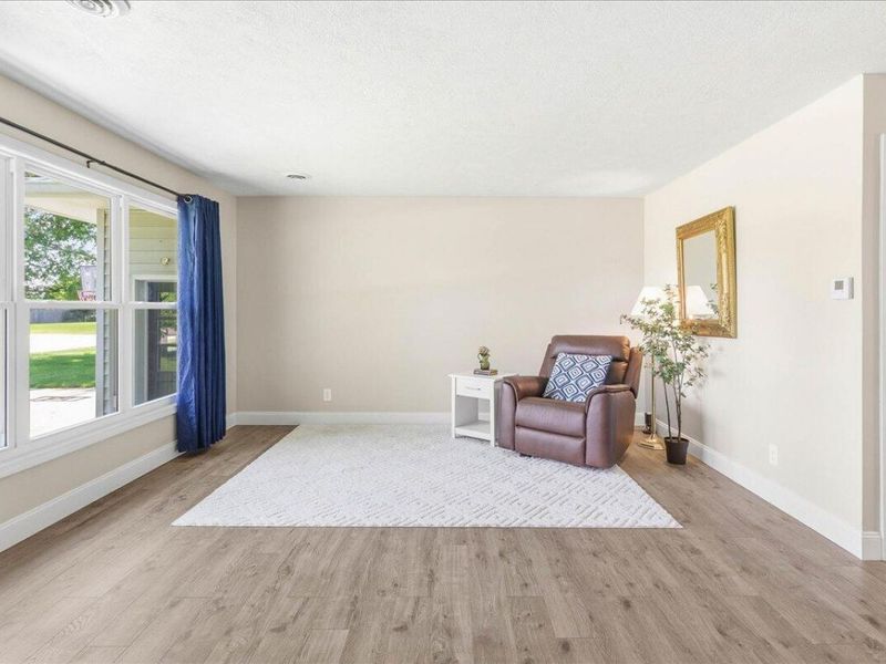1546 Grimes Avenue, Urbana, OH 43078 Photo 9