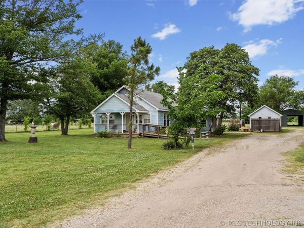 402400 Hwy 60 , Bartlesville, OK 74006
