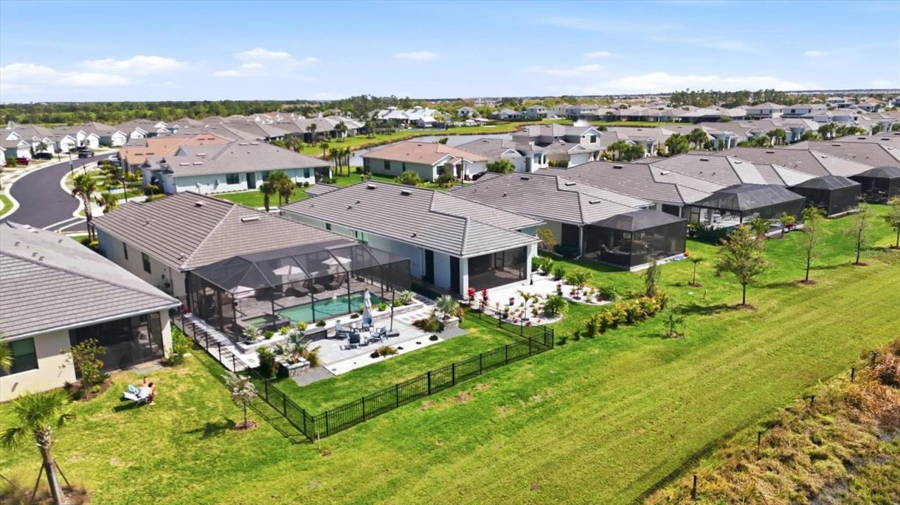 18645 Midsummer Place, Venice, FL 34293 Photo