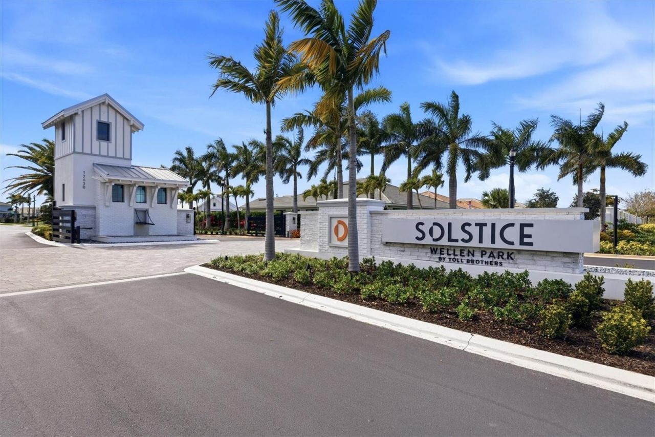 18645 Midsummer Place, Venice, FL 34293 Photo