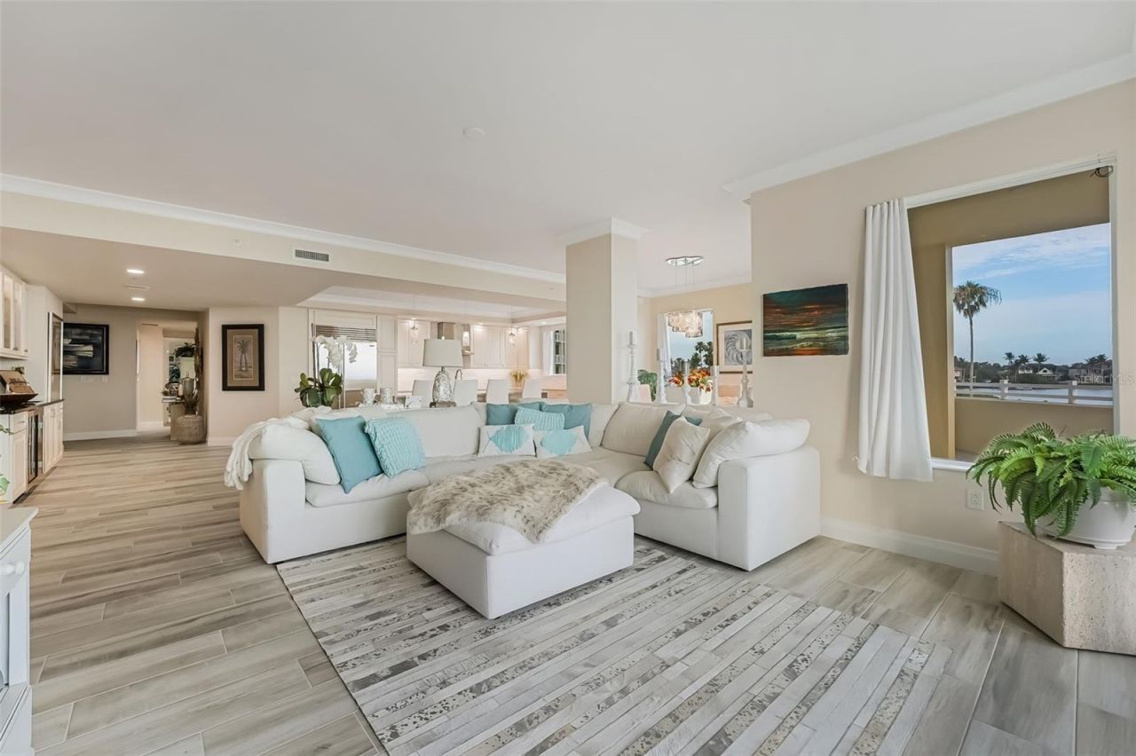795 Collany Road, Unit 201, Tierra Verde, FL 33715 Photo