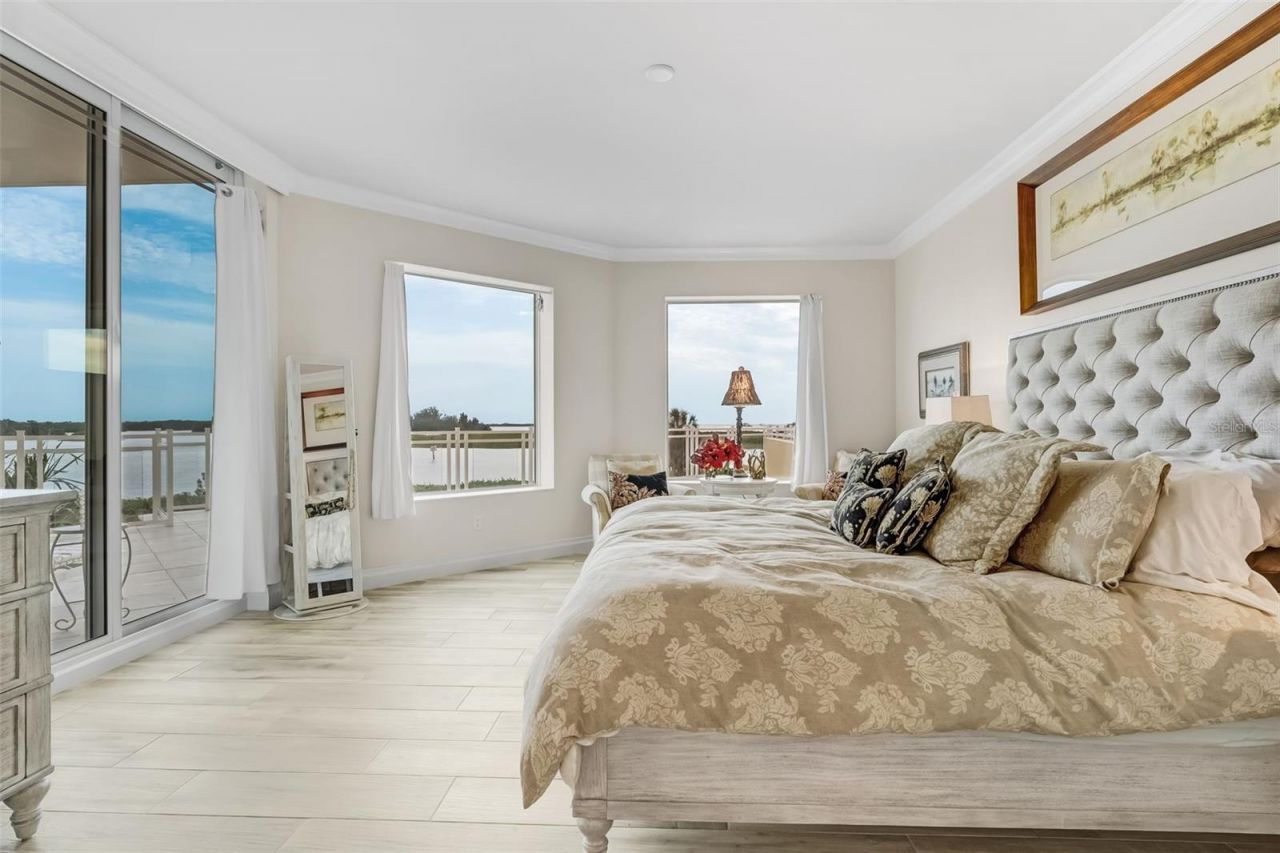 795 Collany Road, Unit 201, Tierra Verde, FL 33715 Photo