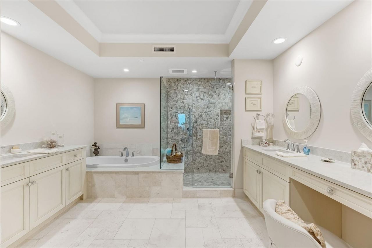 795 Collany Road, Unit 201, Tierra Verde, FL 33715 Photo