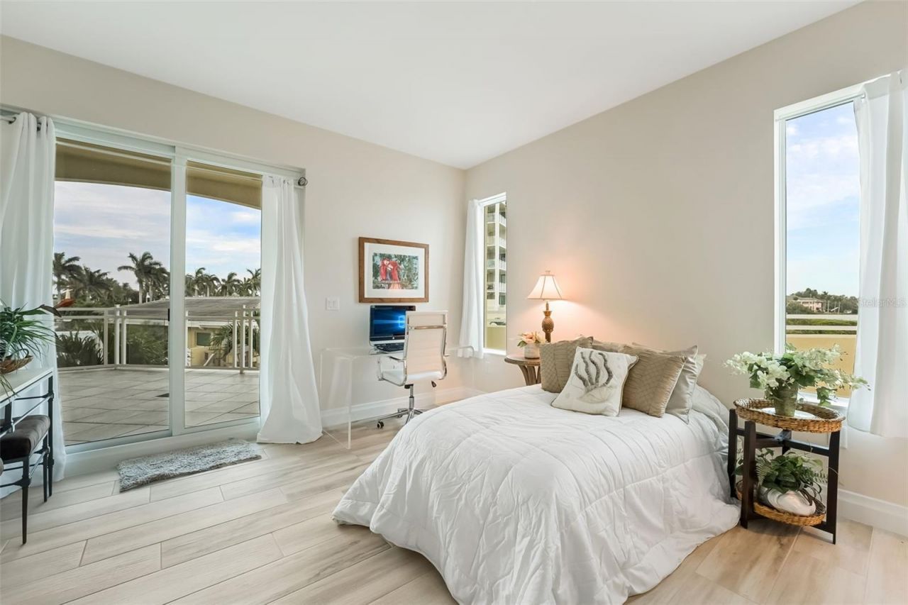 795 Collany Road, Unit 201, Tierra Verde, FL 33715 Photo