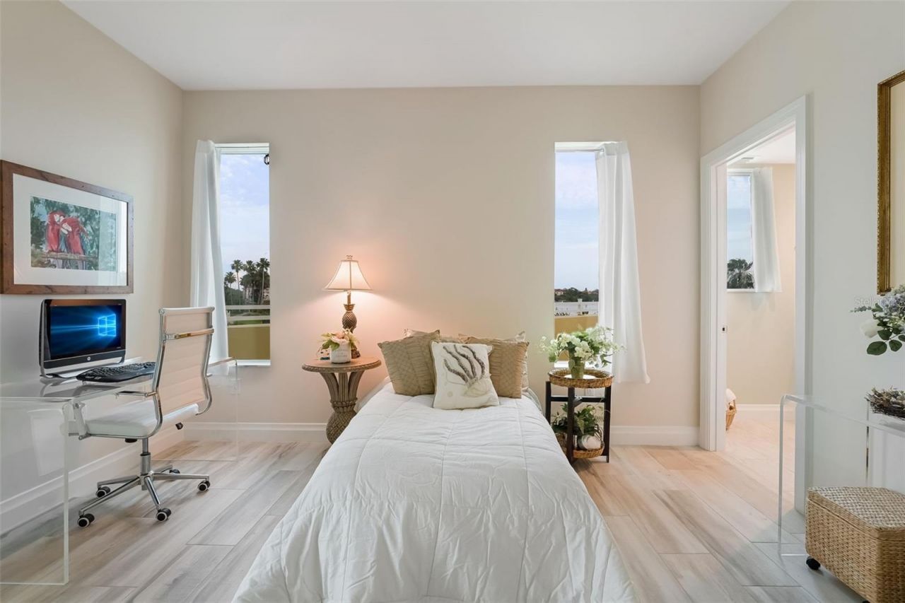 795 Collany Road, Unit 201, Tierra Verde, FL 33715 Photo