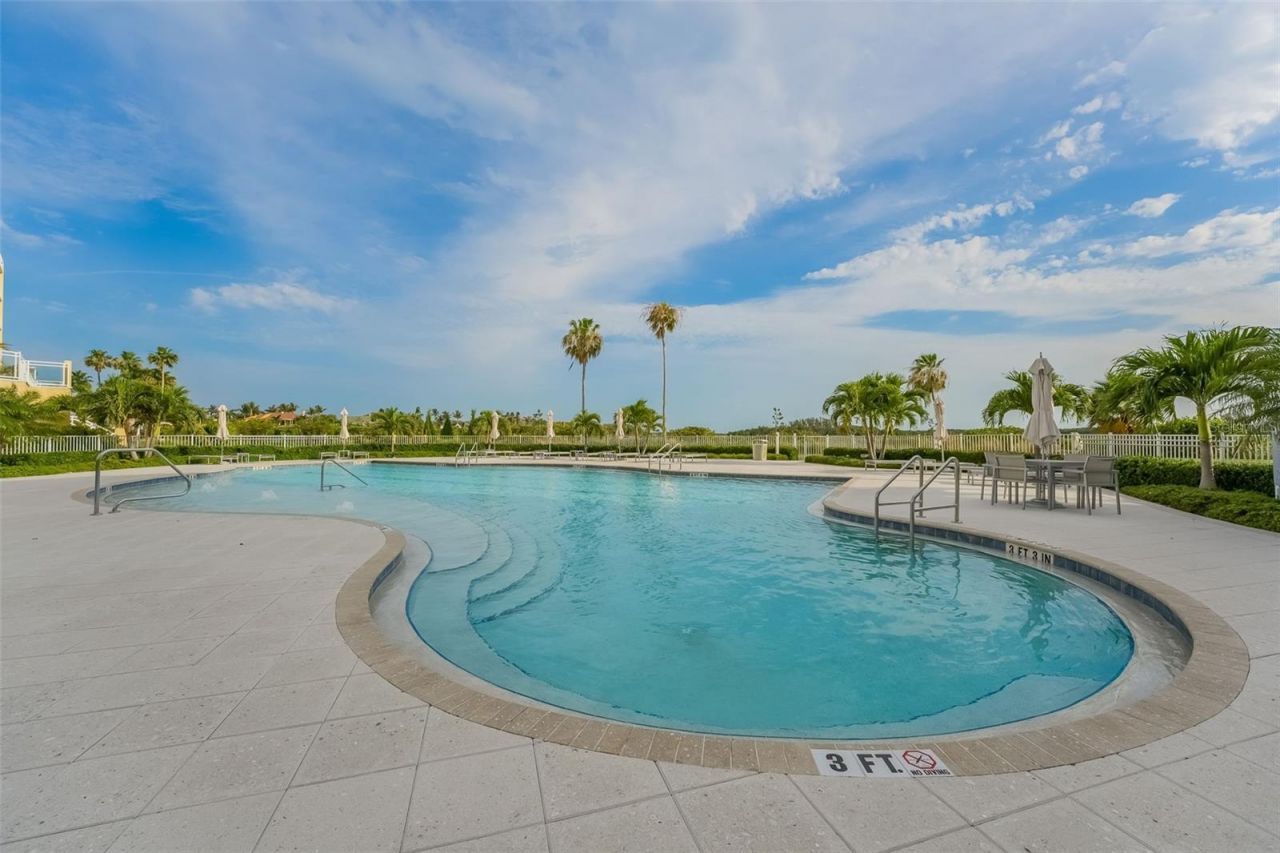 795 Collany Road, Unit 201, Tierra Verde, FL 33715 Photo