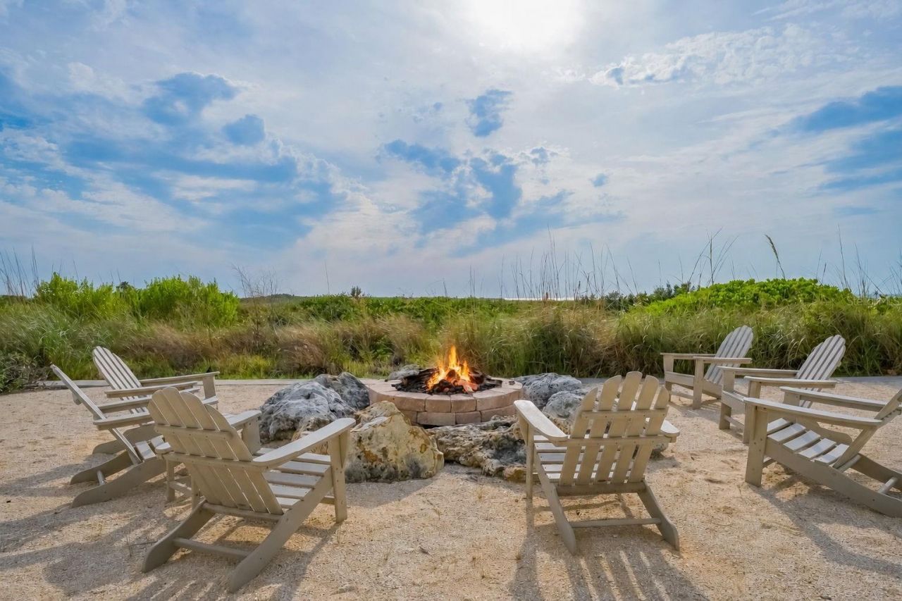 795 Collany Road, Unit 201, Tierra Verde, FL 33715 Photo