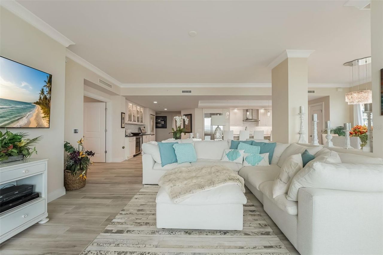 795 Collany Road, Unit 201, Tierra Verde, FL 33715 Photo
