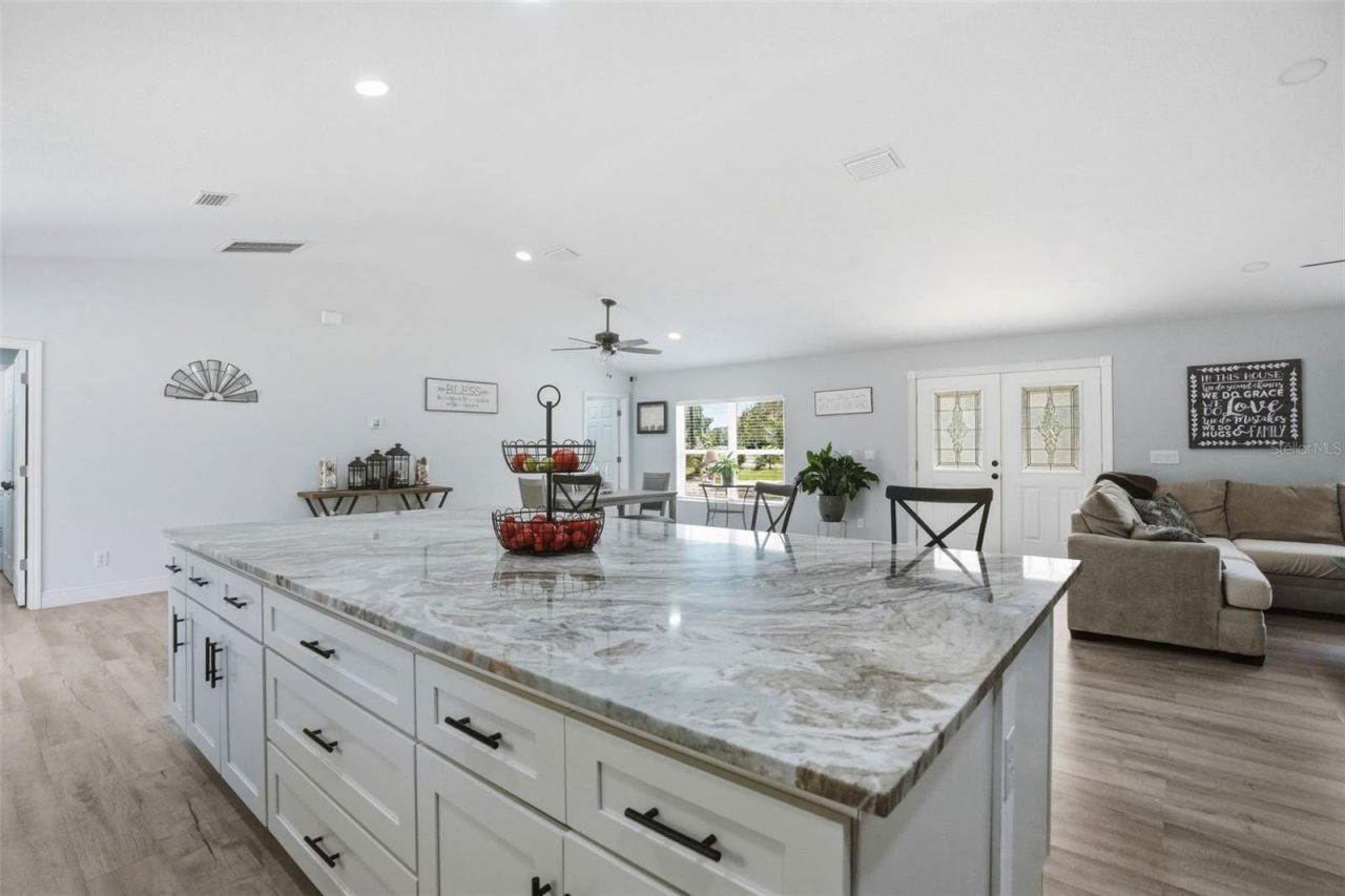 6649 W Linden Drive, Homosassa, FL 34446 Photo