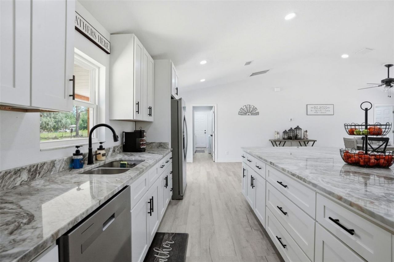 6649 W Linden Drive, Homosassa, FL 34446 Photo