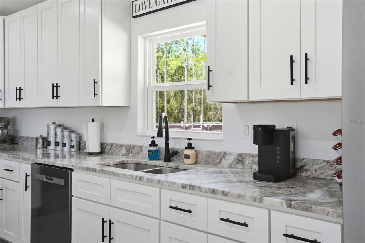 6649 W Linden Drive, Homosassa, FL 34446 Photo