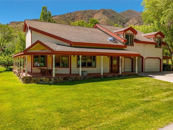 9 Creekside Court , Glenwood Springs, CO 81601