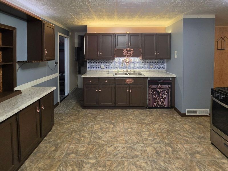 1416 N Central Avenue, Lima, OH 45801 Photo 6