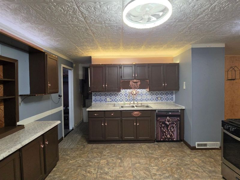 1416 N Central Avenue, Lima, OH 45801 Photo 6