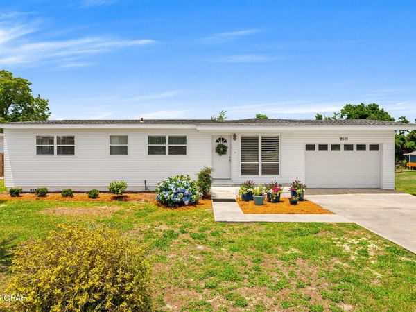 2501 Rollins Avenue, Panama City, FL 32405