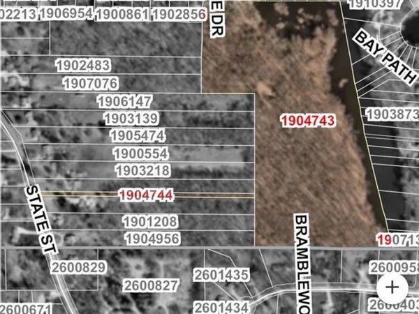 V/L Surfside , Coventry, OH 44319