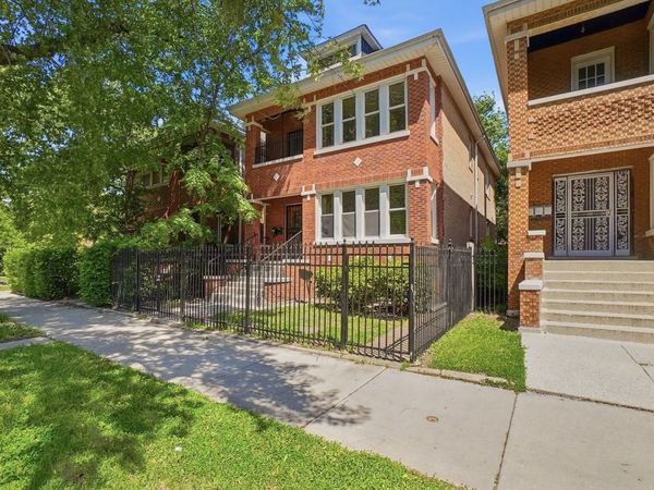 6805 S Talman Avenue , Chicago, IL 60629