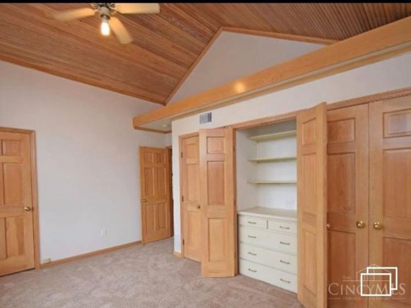 705 Riddle Road, Cincinnati, OH 45220 Photo 10
