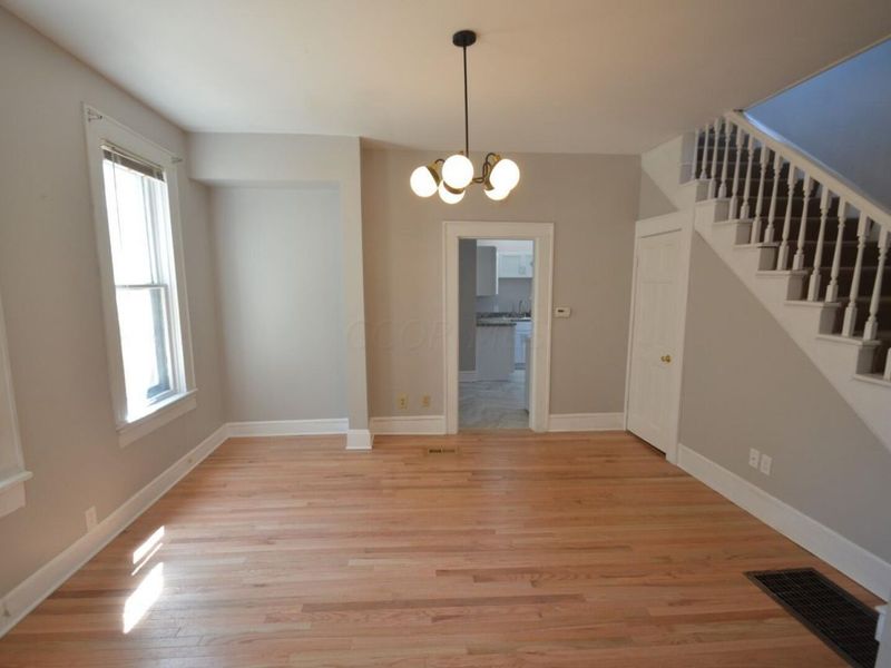 163 W 5th Avenue , Columbus, OH 43201 Photo 4