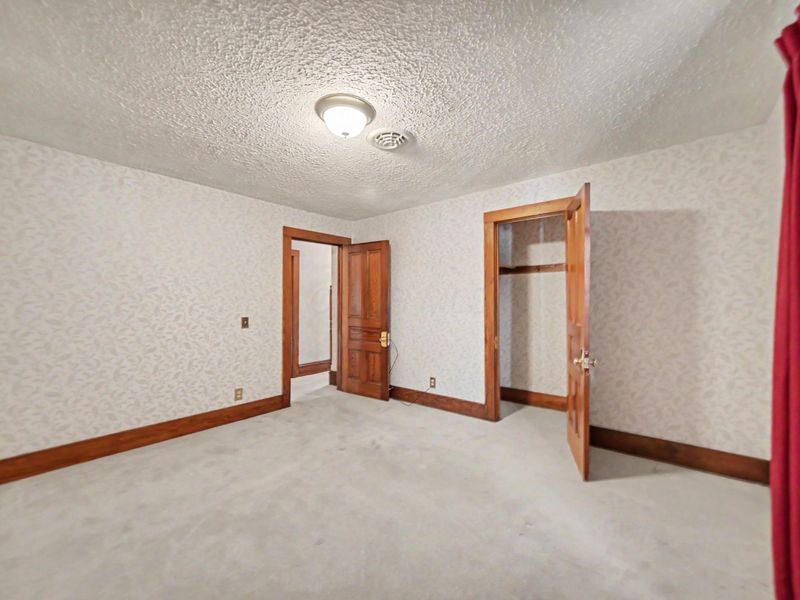 524 E Oakwood Avenue , Bucyrus, OH 44820 Photo 23