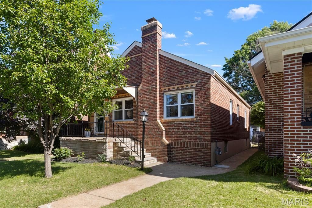 5521 Murdoch Avenue , Saint Louis, MO 63109 Main Photo