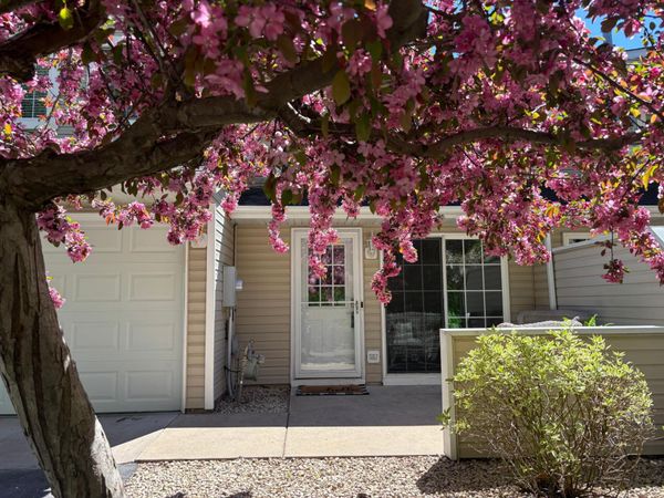 12384 Zealand Avenue N, Champlin, MN 55316