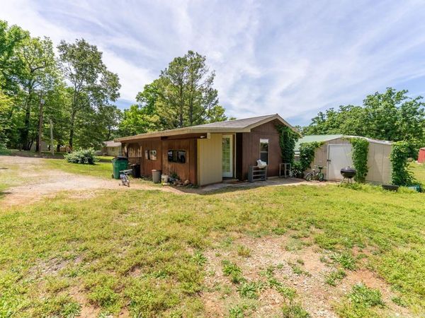 302 W 5th Street , Hardy, AR 72542