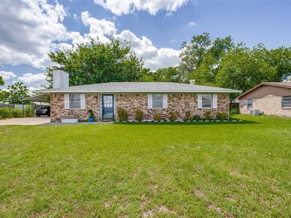 614 Elder Street, Collinsville, TX 76233