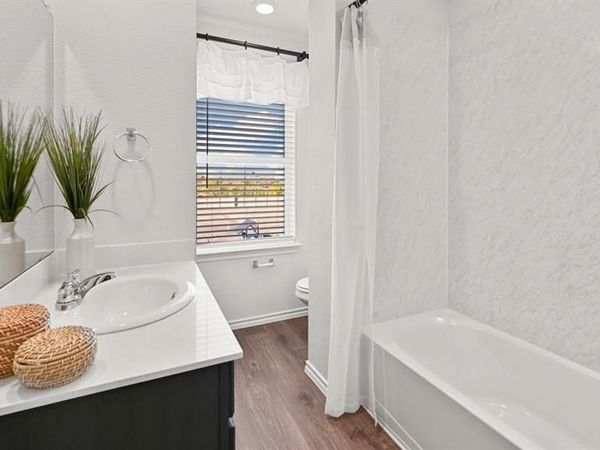 4492 Bonney Avenue, Crandall, TX 75114