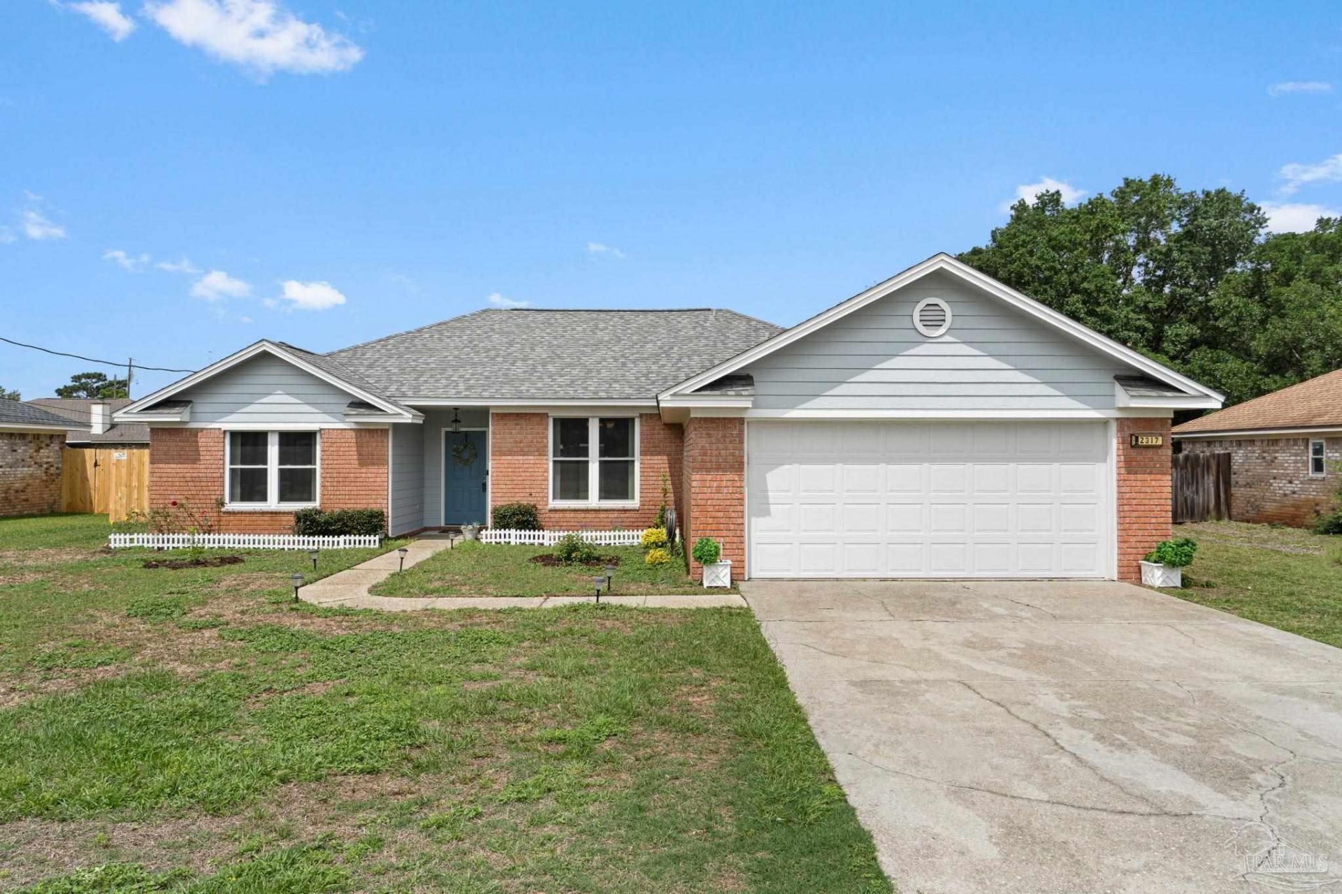 2317 Mary Anne Cir, Navarre, FL 32566 Main Photo