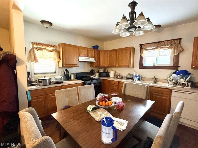 3433 W 125th Street, Cleveland, OH 44111 Photo 5