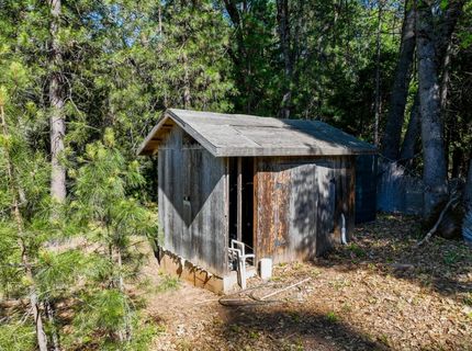 30220 Magra Rd, Gold Run, CA 95717 Photo