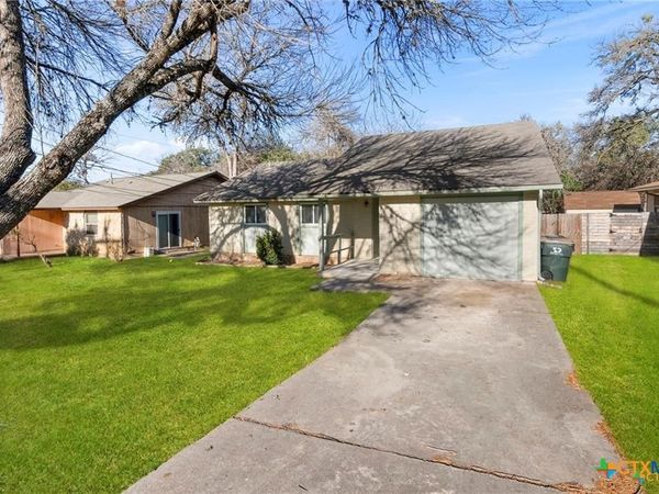 2016 Nevada Street , San Marcos, TX 78666