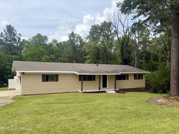 1244 Cooper Road, Jackson, MS 39212