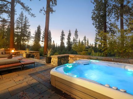 377 James Mciver, Truckee, CA 96161 Photo
