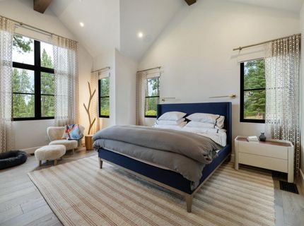 377 James Mciver, Truckee, CA 96161 Photo