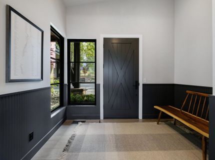 377 James Mciver, Truckee, CA 96161 Photo