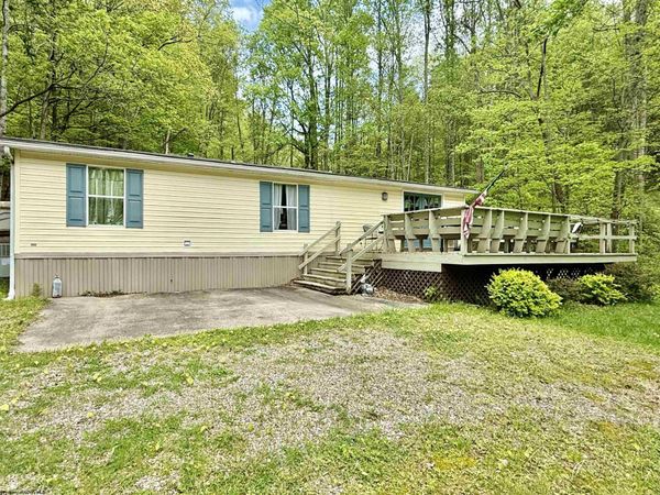 145 Scott Drive, Grafton, WV 26354